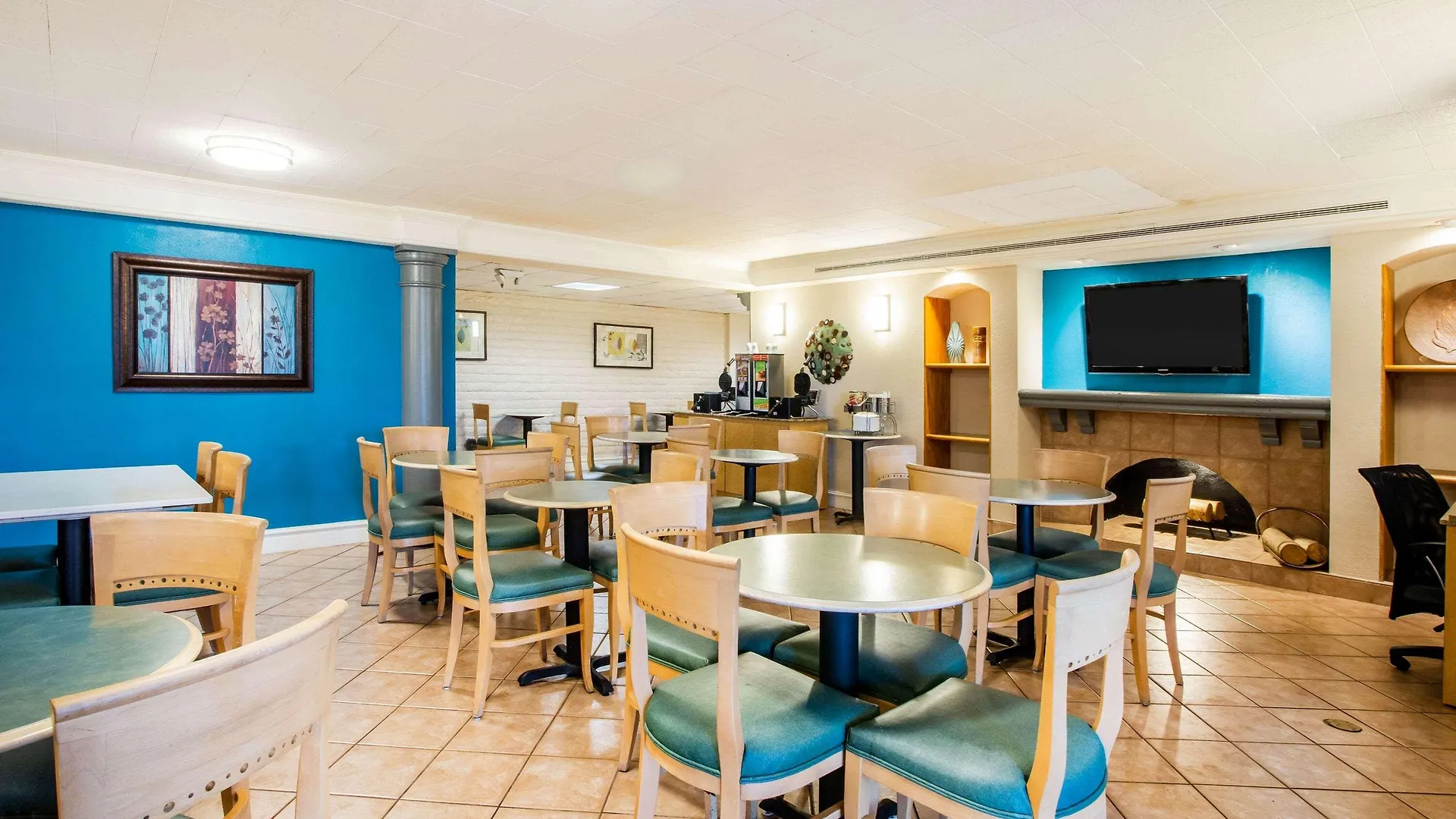 La Quinta Inn By Wyndham Norfolk Virginia Beach Hotel